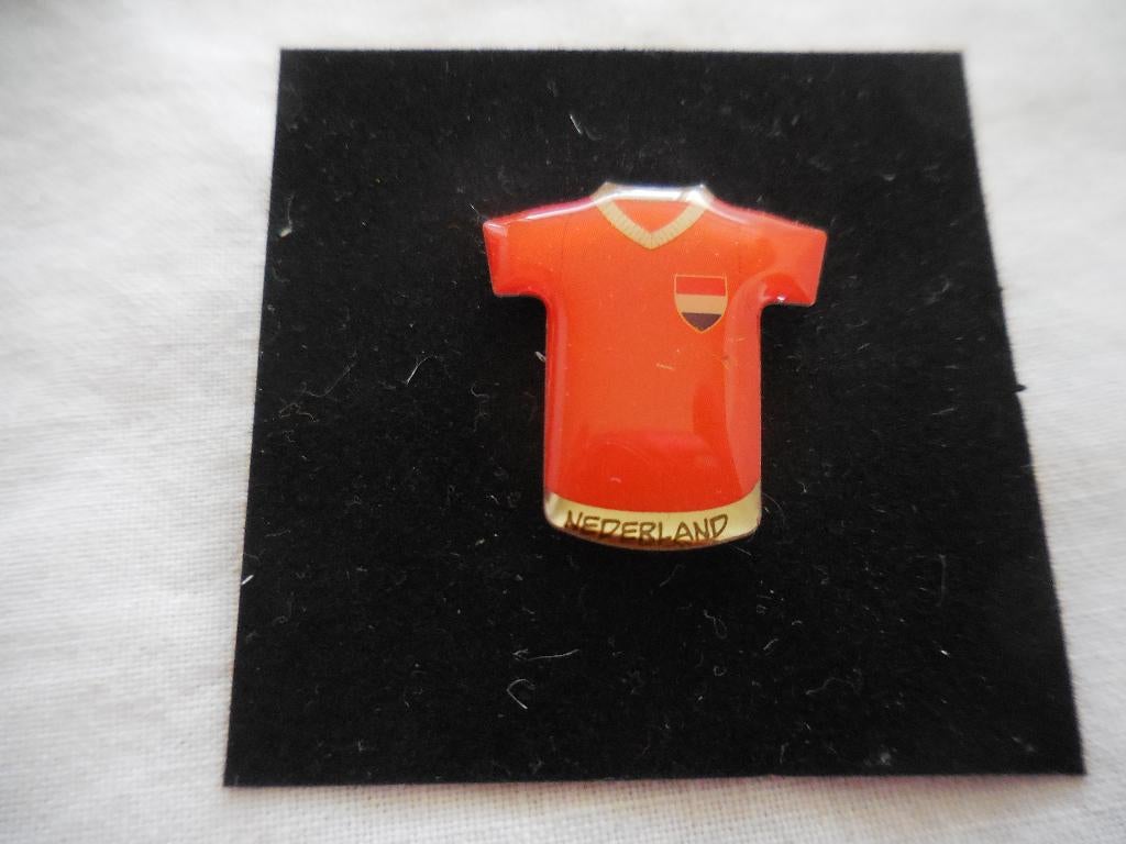 Vomar WK 2010 Pins, Verzamelen, Speldjes, Pins en Buttons, Zo goed als nieuw, Speldje of Pin, Sport, Ophalen