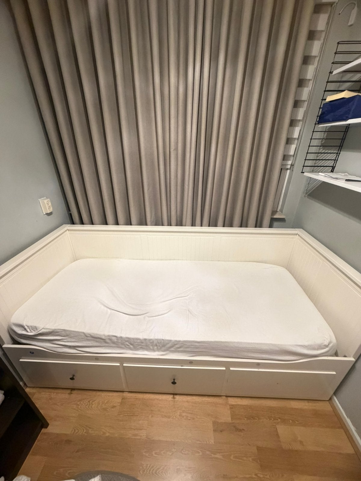 Ikea hemnes bedbank, Ophalen, Gebruikt, Eenpersoons, Wit