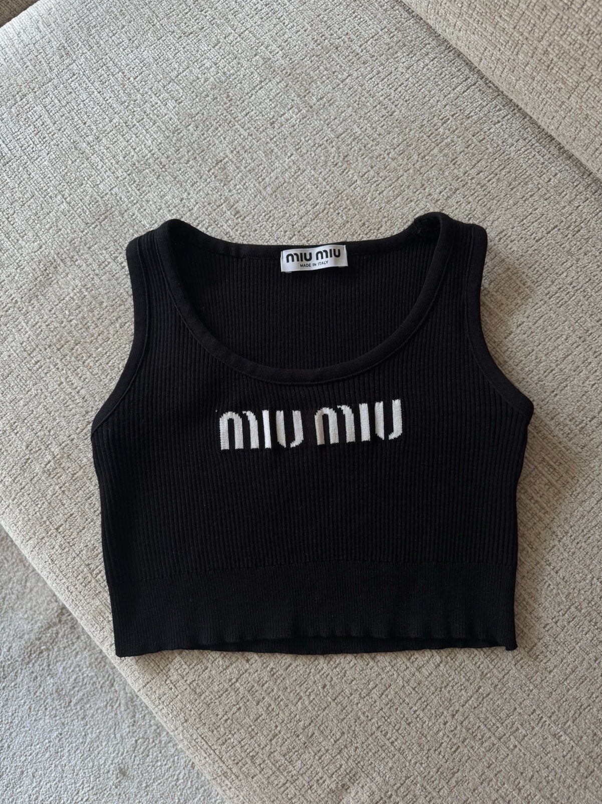 Miu miu top, Kleding | Dames, Ophalen of Verzenden, Zo goed als nieuw, Zonder mouw