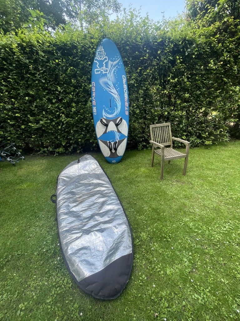 Complete Starboard windsurfset, Watersport en Boten, Ophalen, 250 tot 300 cm, Gebruikt, Met mast