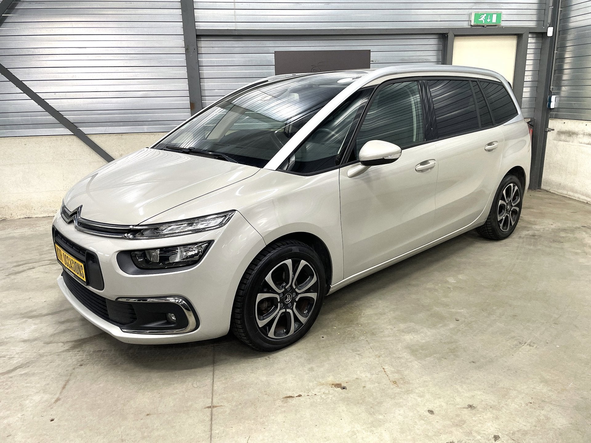 Citroen Grand C4 SpaceTourer 1.2 PureTech Business+ 7 persoo, Stof, Gebruikt, 1295 kg, 1199 cc