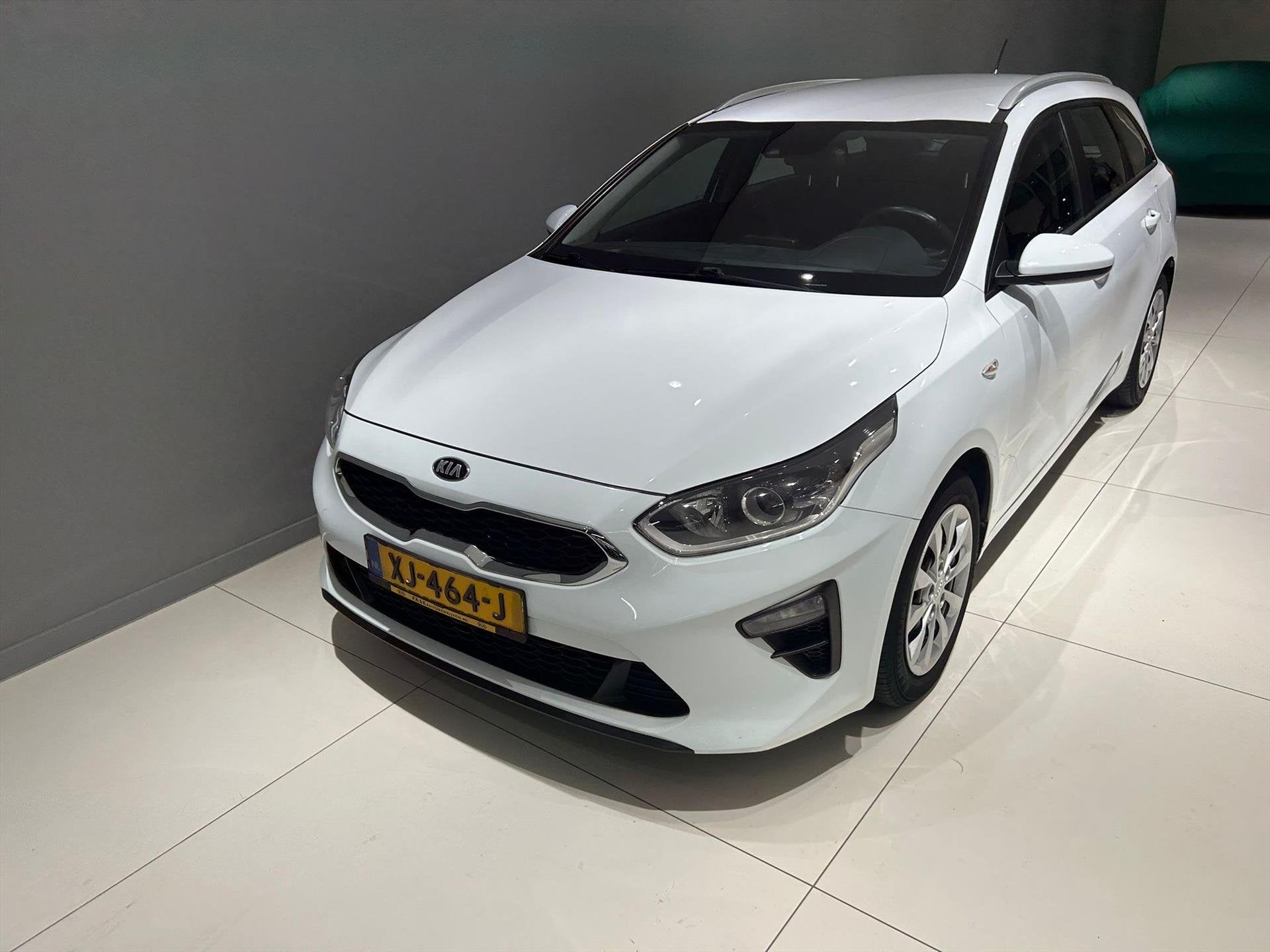 Kia Ceed Sw 1.0 T-GDi 120pk ComfortLine, Auto's, 12 maanden, Stof, Gebruikt, Wit