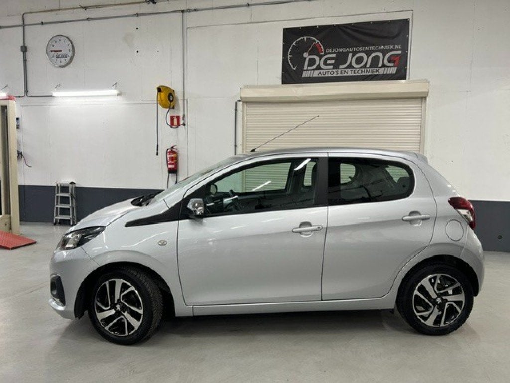 Peugeot 108 1.2 VTI ALLURE, Cruise ctrl, Airco, Groot scherm, Auto's, Voorwielaandrijving, Euro 5, Gebruikt, 31 €/maand