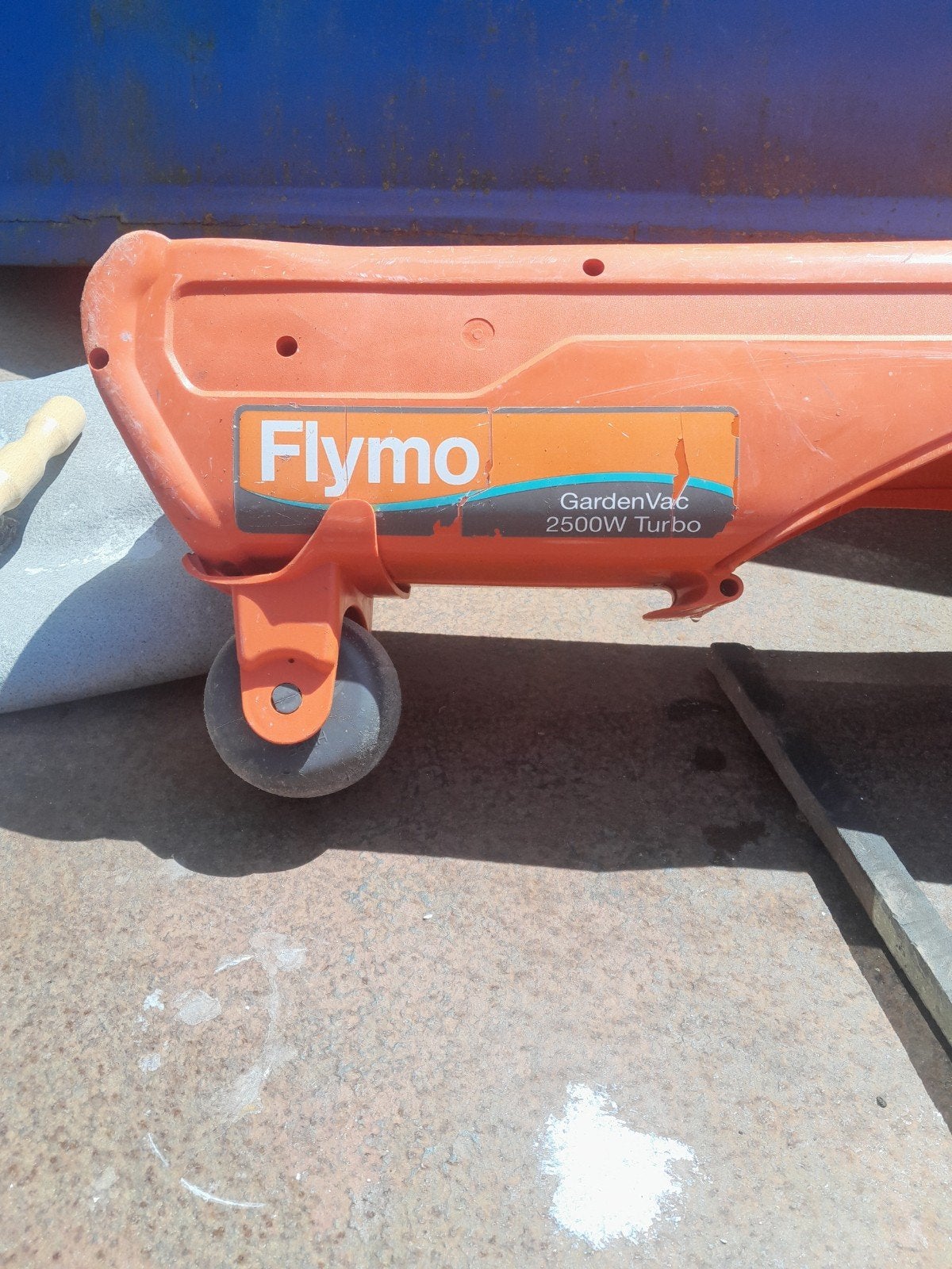 Flymo GardenVac 2500W Turbo Bladblazer/Bladzuiger, Tuin en Terras, Ophalen, Gebruikt, Met zuigfunctie, Handgedragen