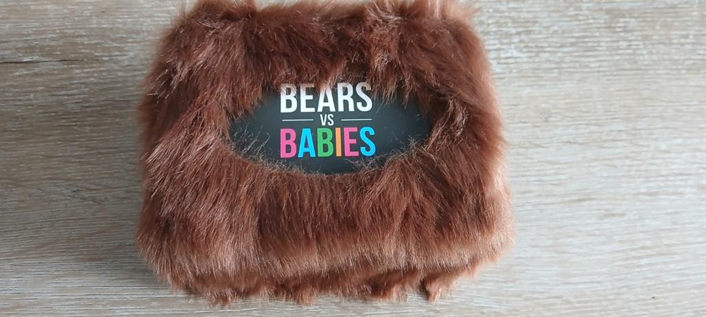 Bears vs babies 10+ spel 2-5 spelers kaartspel, Vijf spelers of meer, Ophalen of Verzenden, Zo goed als nieuw