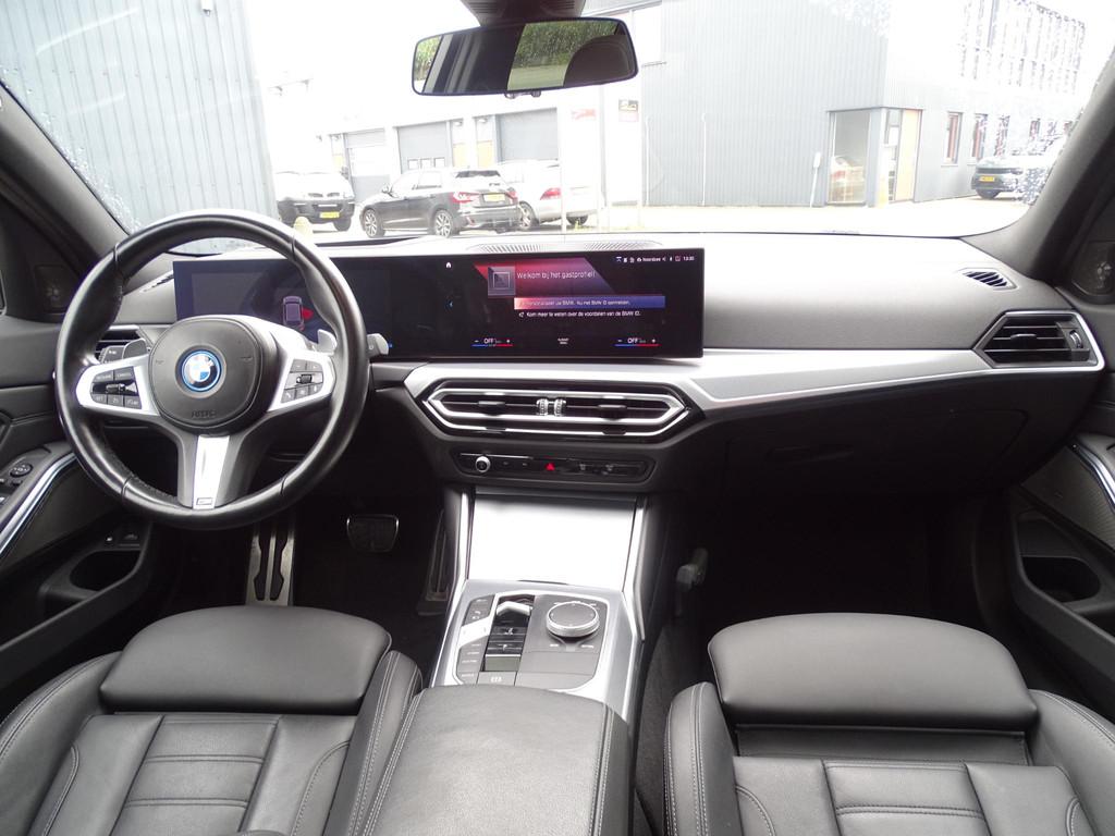 BMW 3-serie Touring 320e M-SPORT | PANORAMADAK| LEDER SPORT, 1998 cc, Gebruikt, 3-Serie, Te koop