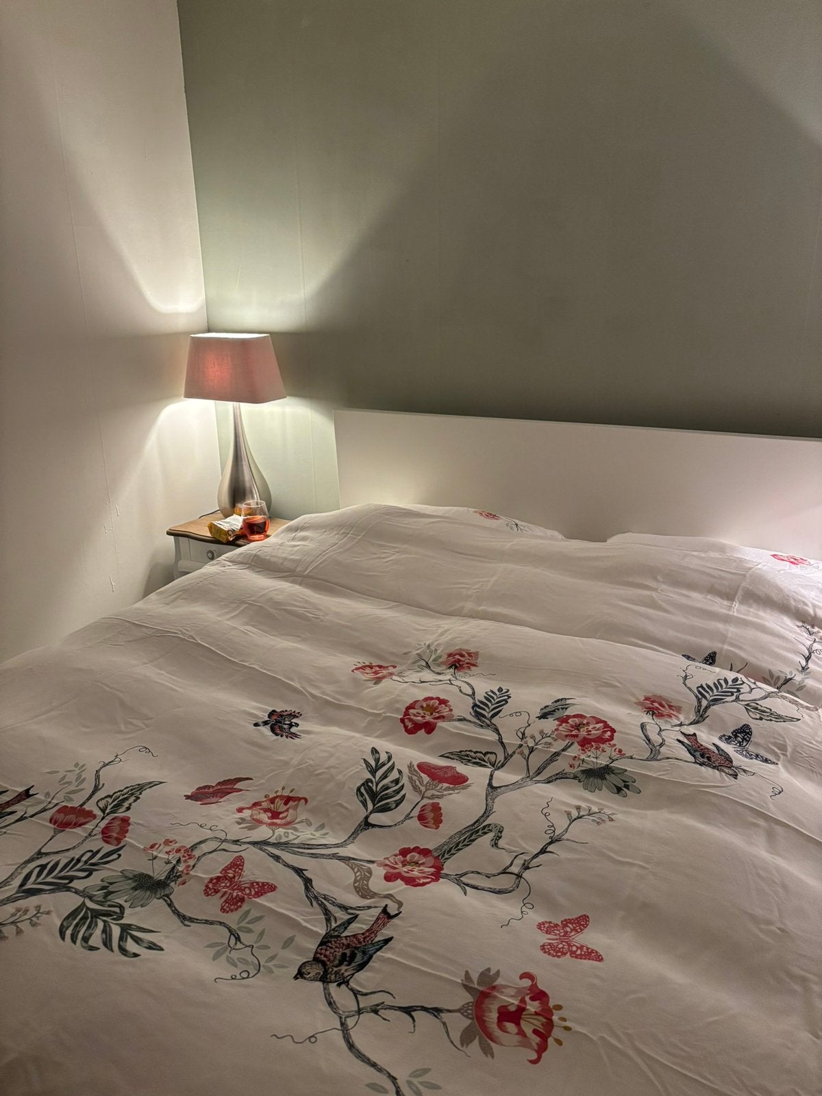 IKEA lades bed met lattenbodems, matras, topper, Ophalen of Verzenden, Zo goed als nieuw, Tweepersoons