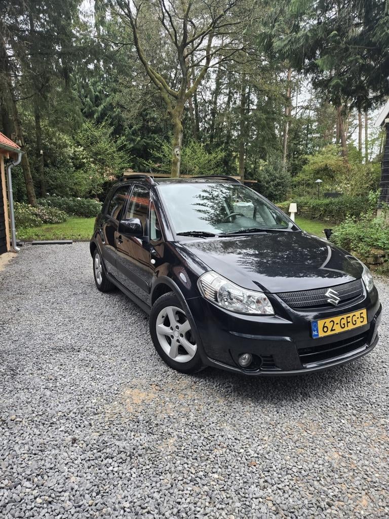 Nu in prijs verlaagd!! Te koop: SUZUKI SX4, Auto's, Stof, Zwart, 4 cilinders, Zwart