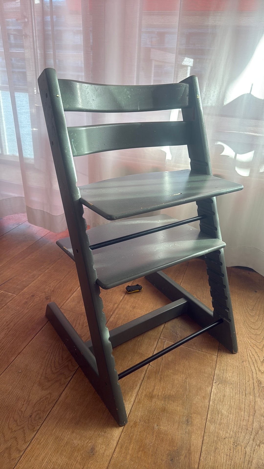 Stokke stoel grijs, Ophalen of Verzenden, Gebruikt, Meegroeistoel