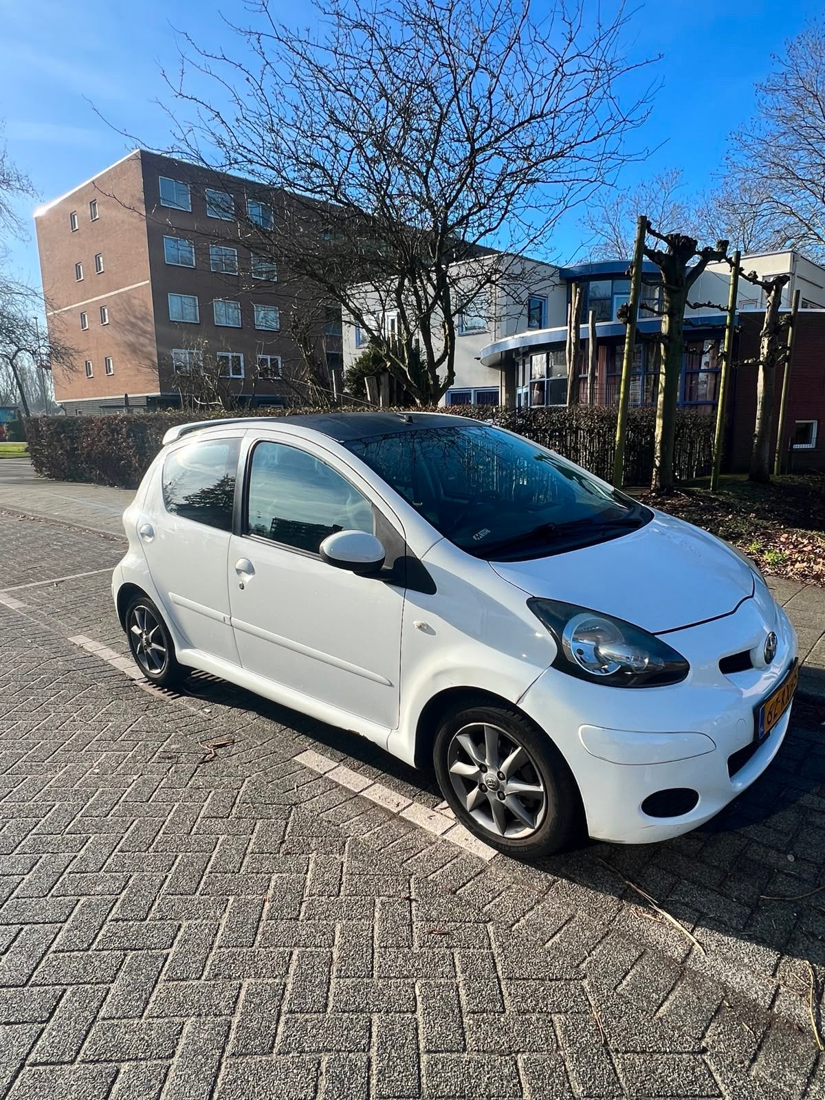 Toyota Aygo 1.0 (2011) NAP |AIRCO Elektrische ramen, Auto's, Toyota, Voorwielaandrijving, Wit, Handgeschakeld, Airconditioning