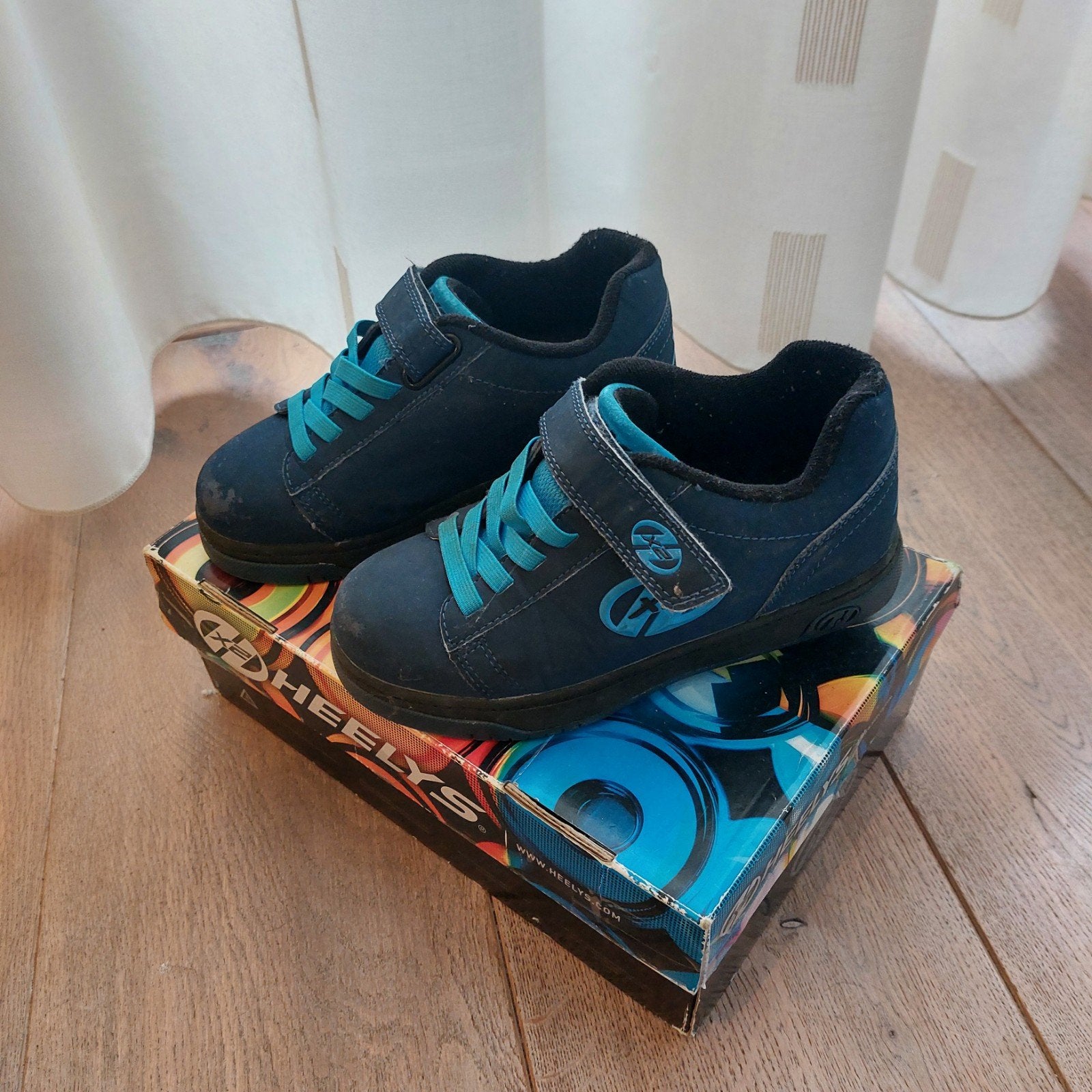 Heelys blauw maat 34, Kinderen en Baby's, Speelgoed | Buiten | Rolschaatsen, Ophalen of Verzenden, Gebruikt, Kinderen