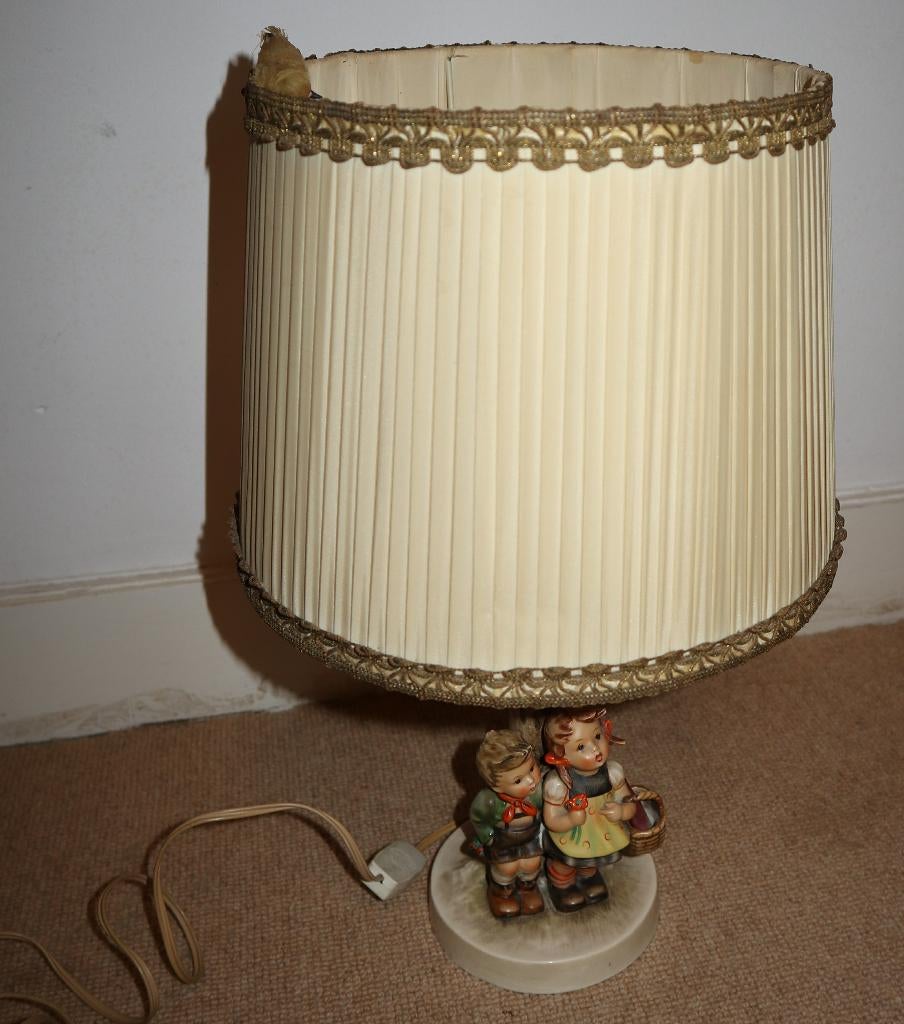 Vintage tafellamp met Hummel-figurines – jaren '70/'80 –, Ophalen of Verzenden