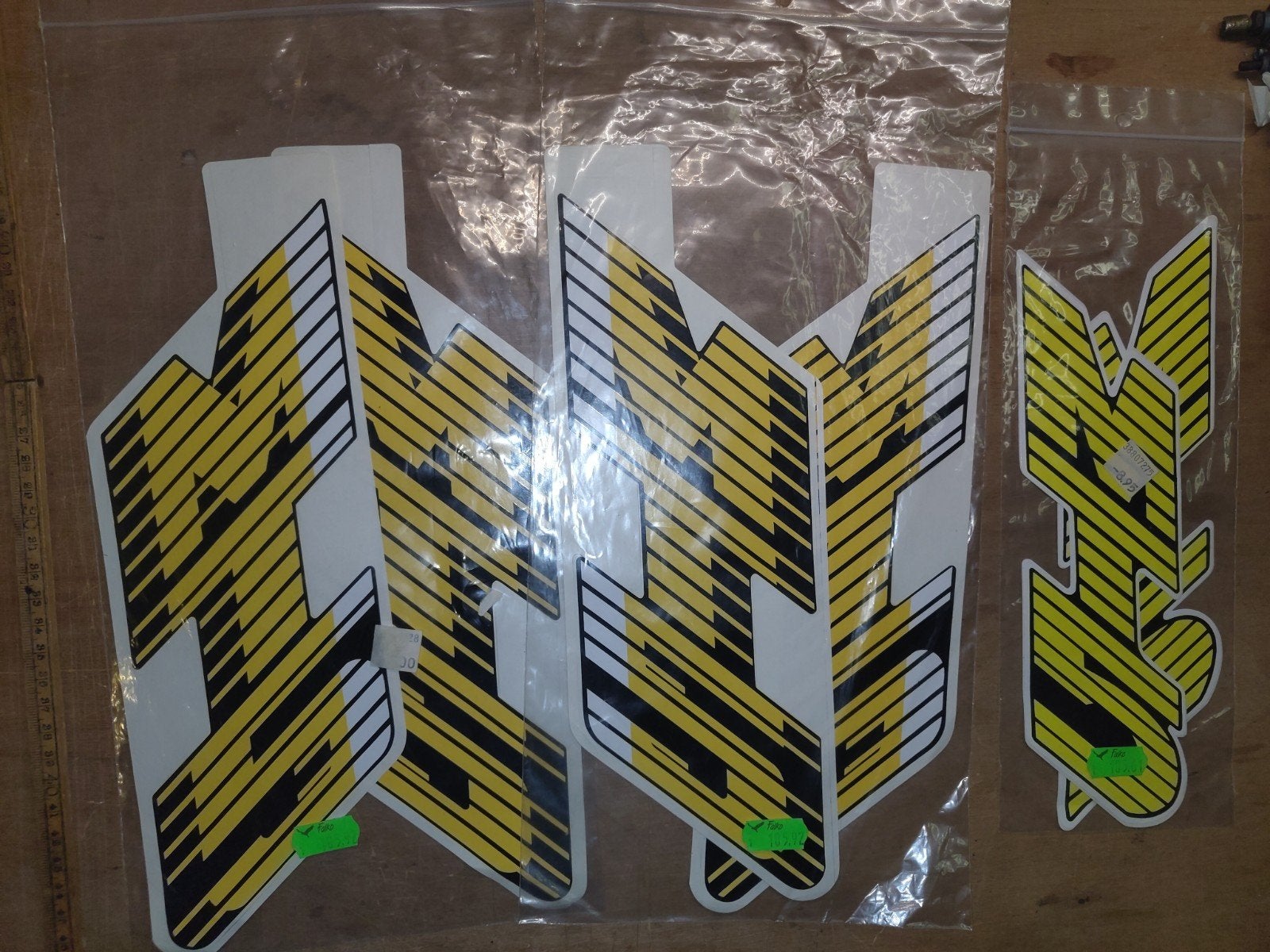 3x stickerset Honda Mt5, Fietsen en Brommers, Ophalen, Nieuw, Tank