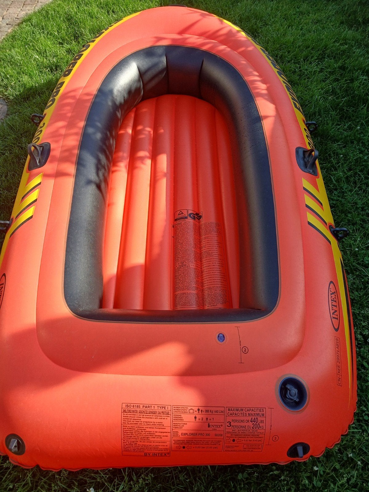 Intex Explorer Pro 300 Opblaasboot, Ophalen, Gebruikt