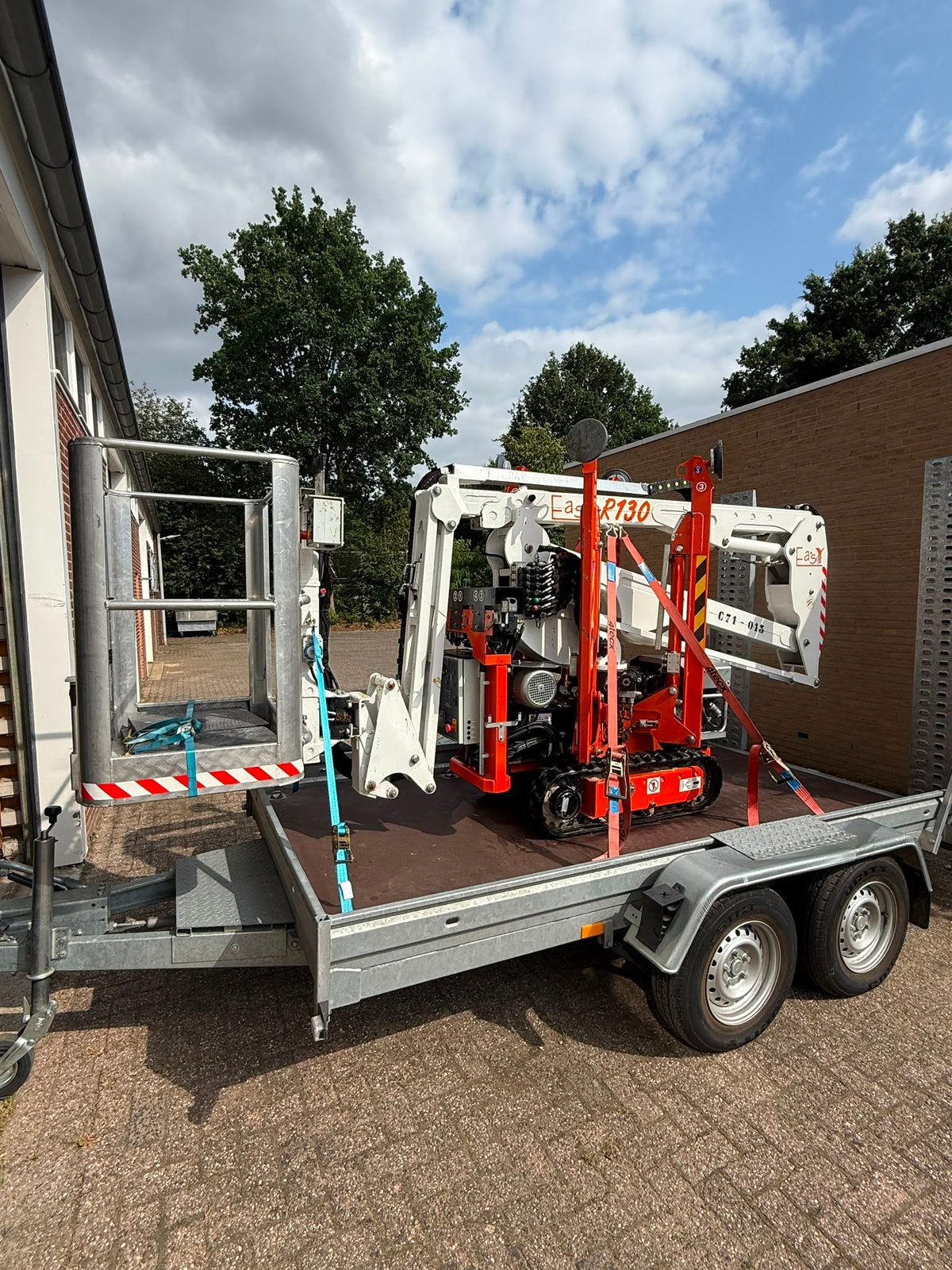 EASYLIFT R130 2018 1000 uren met hapert aanhanger en boeken, Ophalen of Verzenden