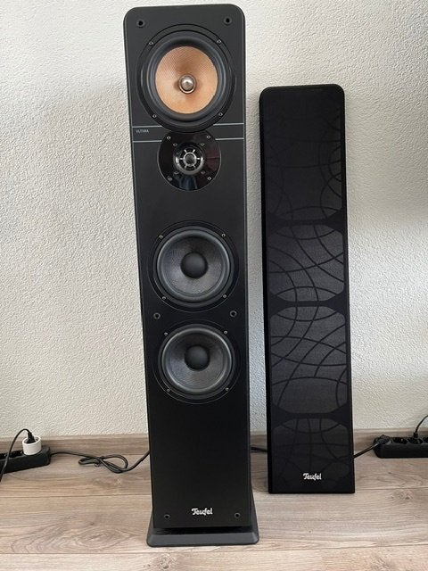 2 ST. TEUFEL ULTIMA UL 40 MK3 18 SPEAKERS + DENON AVR-X2400H, Audio, Tv en Foto, Luidsprekers, Vloerstaande luidspreker, Zo goed als nieuw