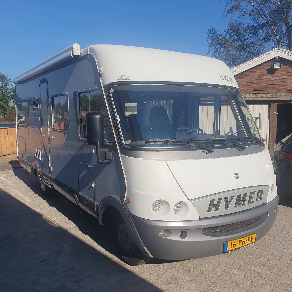 Nette Hymer B 654  6 Slaapplaatsen | Wintersportklaar, Caravans en Kamperen, Integraal, ESP-stabiliteitscontrole, Raamblindering