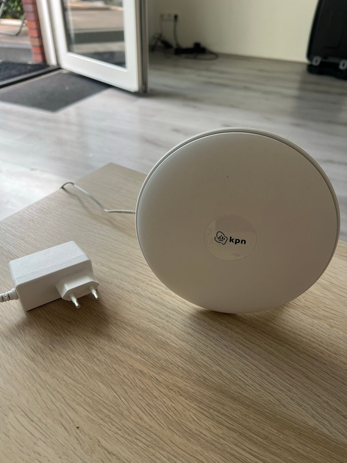 KPN SuperWifi Punt - Zo goed als nieuw, Computers en Software, Routers en Modems, Ophalen, Zo goed als nieuw, Router