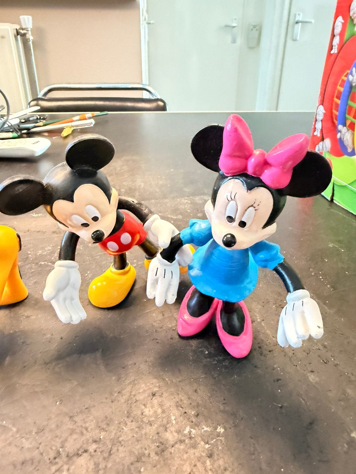 Buigbare Disney figuren plus Husky helper cowboy uit 1984, Verzamelen, Disney, Ophalen of Verzenden, Mickey Mouse, Beeldje of Figuurtje
