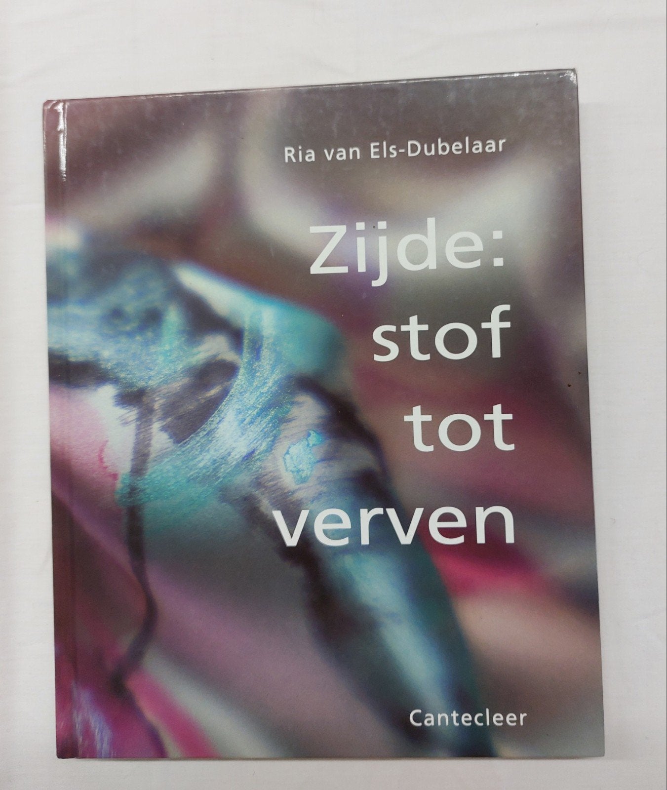 Zijde: stof tot verven, Ophalen of Verzenden, Zo goed als nieuw