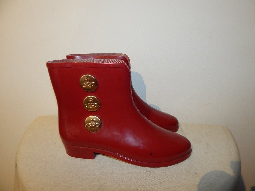 Vivienne Westwood rode laarsjes rubber gouden button 38, Vivienne westwood, Ophalen of Verzenden, Regenlaarzen, Gedragen