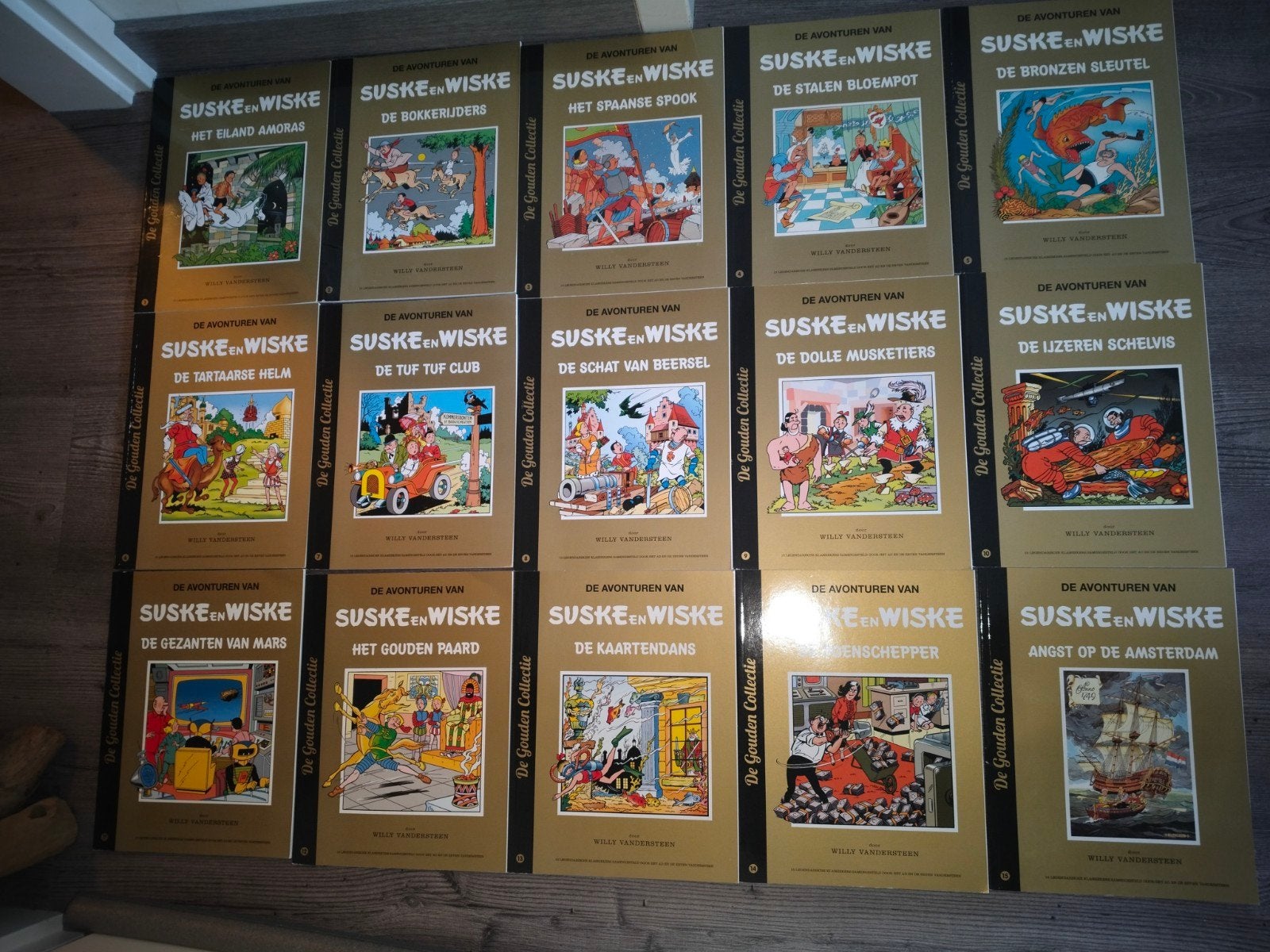 de complete reeks van Suske en Wiske De Gouden Collectie, Complete serie of reeks, Ophalen of Verzenden, Gelezen