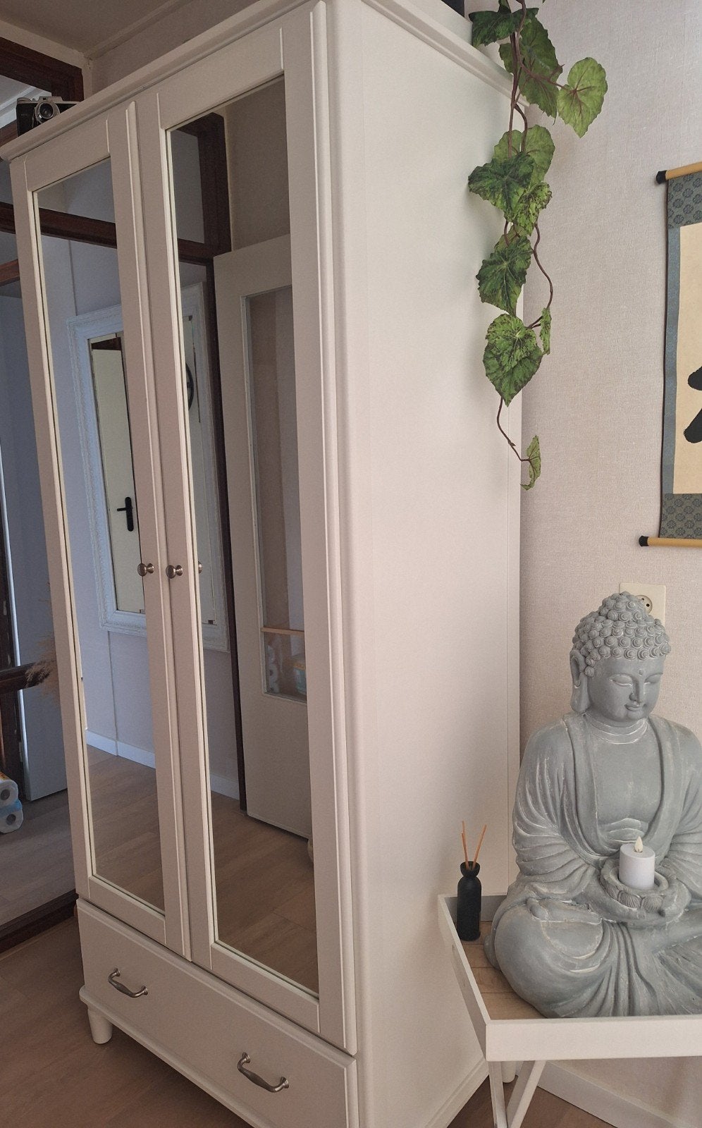 ikea kast met spiegeldeur merk tyssedal, Huis en Inrichting, 200 cm of meer, Zo goed als nieuw, 50 tot 75 cm, 50 tot 100 cm