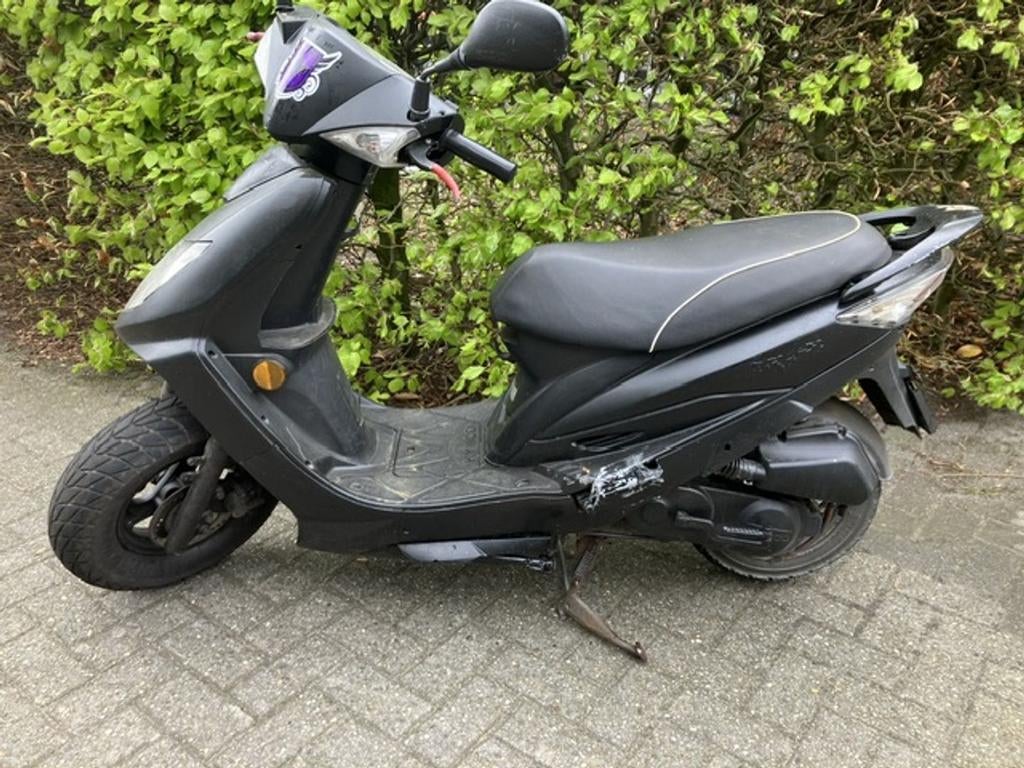 KYMCO VP 50 agility ? 2014 loopt en rijdt goed, Fietsen en Brommers, Onbekend, Onbekend, KYMCO