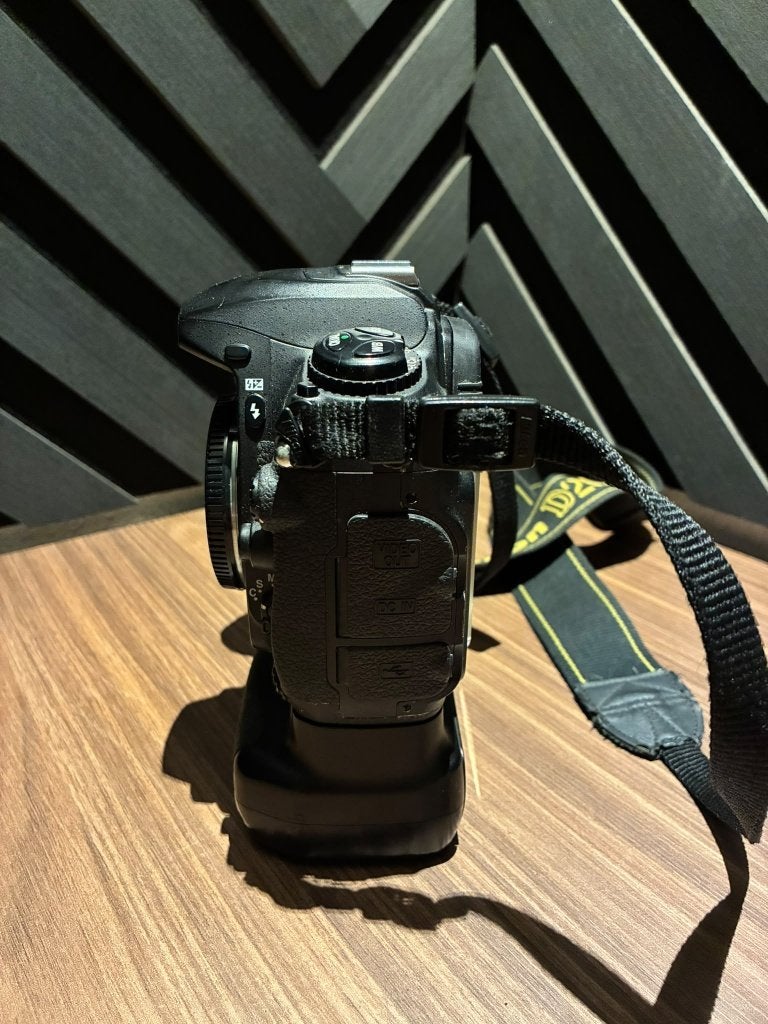 Nikon D200 + originele MB-D200 battery grip, Spiegelreflex, Ophalen of Verzenden, Zo goed als nieuw, Nikon
