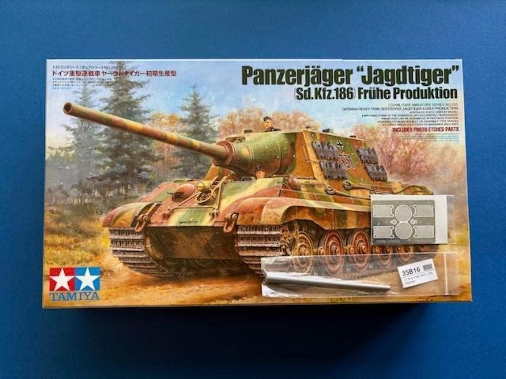 Tamiya	35295	Jagdtiger  	1/35 incl PE & alu loop!, 1:32 tot 1:50, Nieuw, Ophalen of Verzenden, Italeri