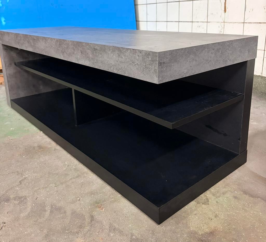 Tv meubel geen schade - Hele set aangeboden, 100 tot 150 cm, Ophalen of Verzenden, Zo goed als nieuw, Minder dan 100 cm