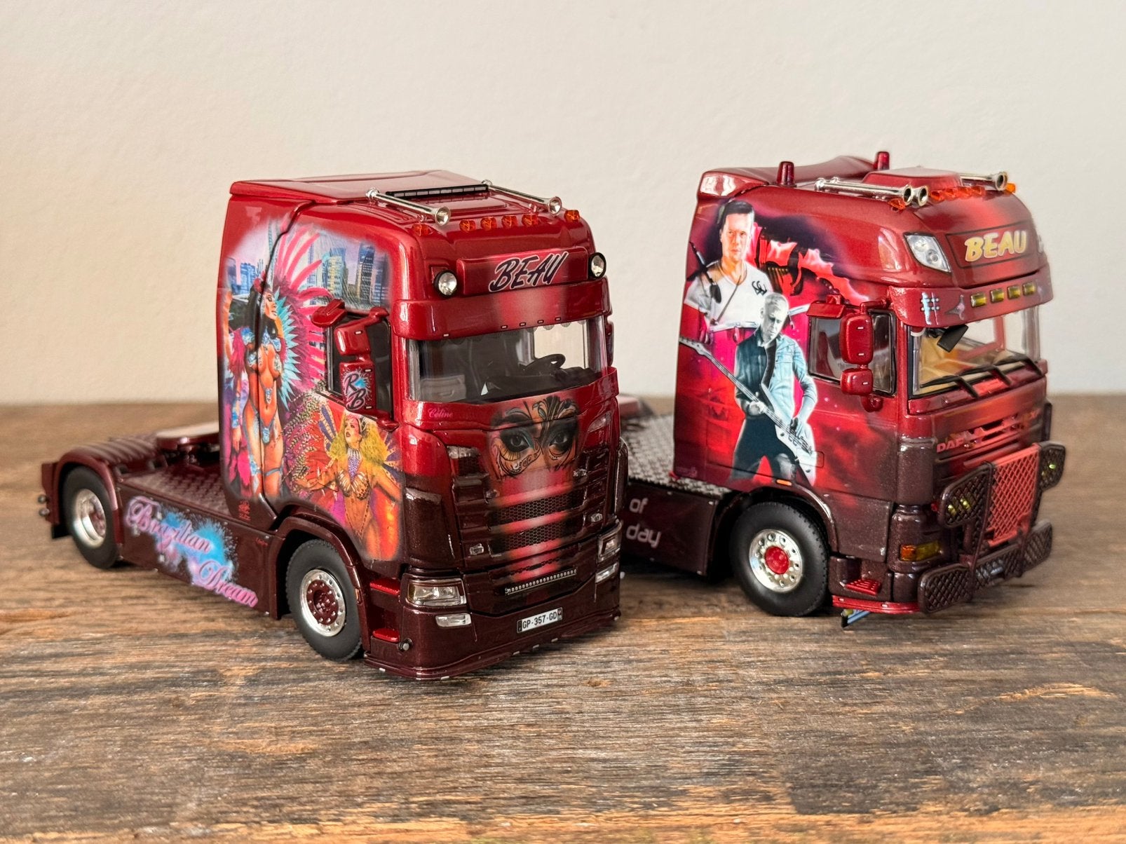 WSI - Beau setje, Hobby en Vrije tijd, Modelauto's | 1:50, Ophalen of Verzenden, Zo goed als nieuw, Bus of Vrachtwagen, Wsi