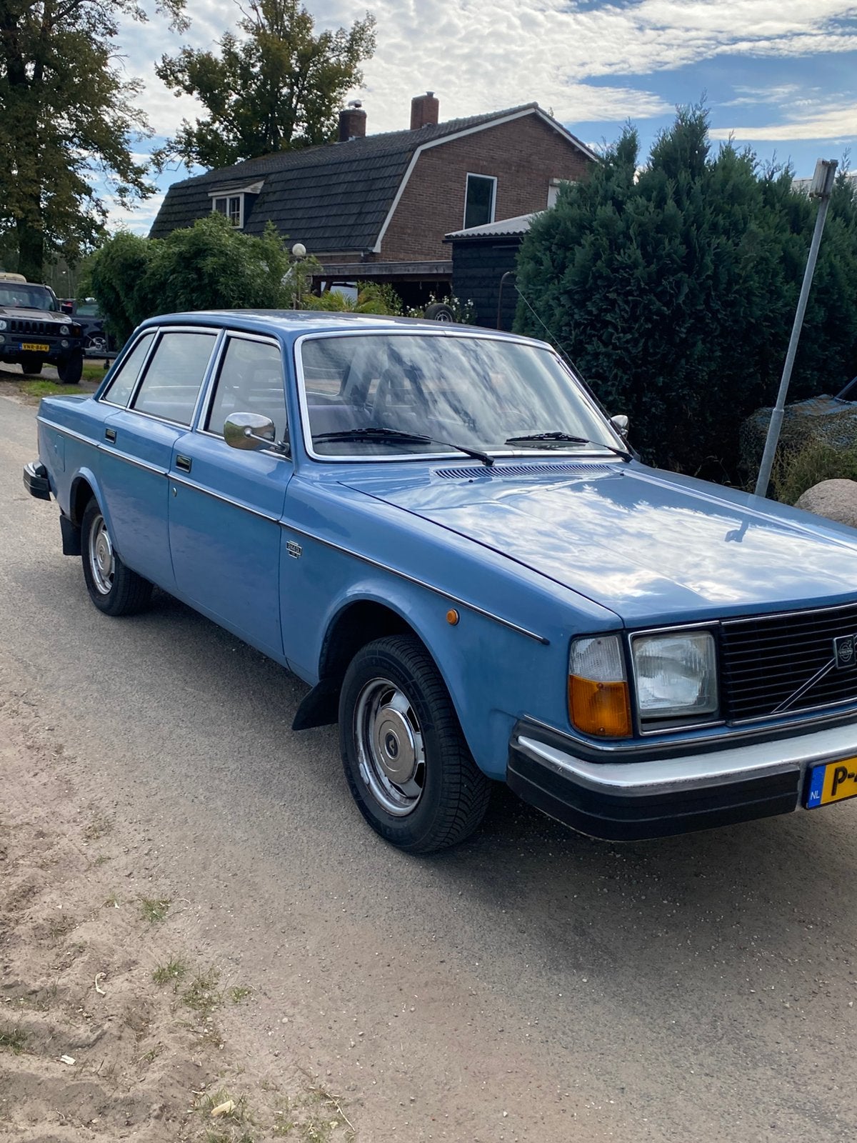 Volvo 244 belastingvrij lpg 2jaar apk, foto 2
