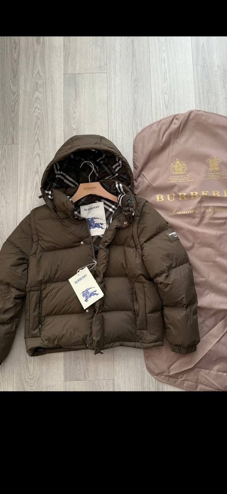 Burberry Puffer Jas/Bodywarmer - Gedragen met kleine vlekjes, Ophalen of Verzenden, Gedragen, Overige maten, Bruin