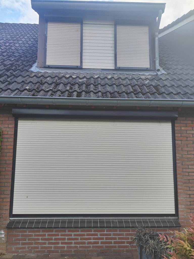 Diverse rolluiken verschillende maten rolluik huis!, Doe-het-zelf en Verbouw, Ophalen, Gebruikt, 100 tot 150 cm, Bruin