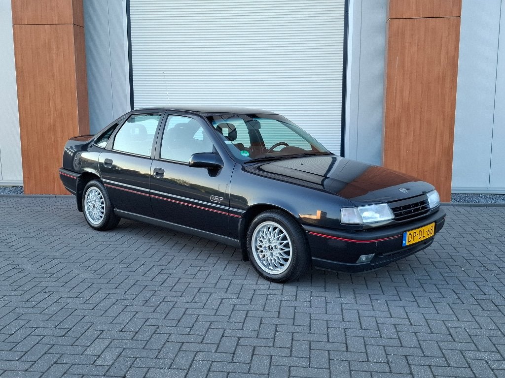 Opel Vectra 1.8 GT / NL-Auto / APK 2028, Auto's, Opel, Particulier, Vectra, Bluetooth, Centrale vergrendeling, Elektrische buitenspiegels