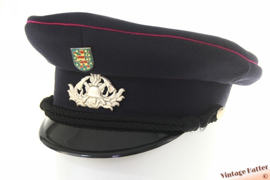 Vintage Uniformpet brandweer Thuringen feuerwehr blauw 56, Feuerwehr Thuringen, Ophalen of Verzenden, Pet, 57 cm (M, 7⅛ inch) of minder