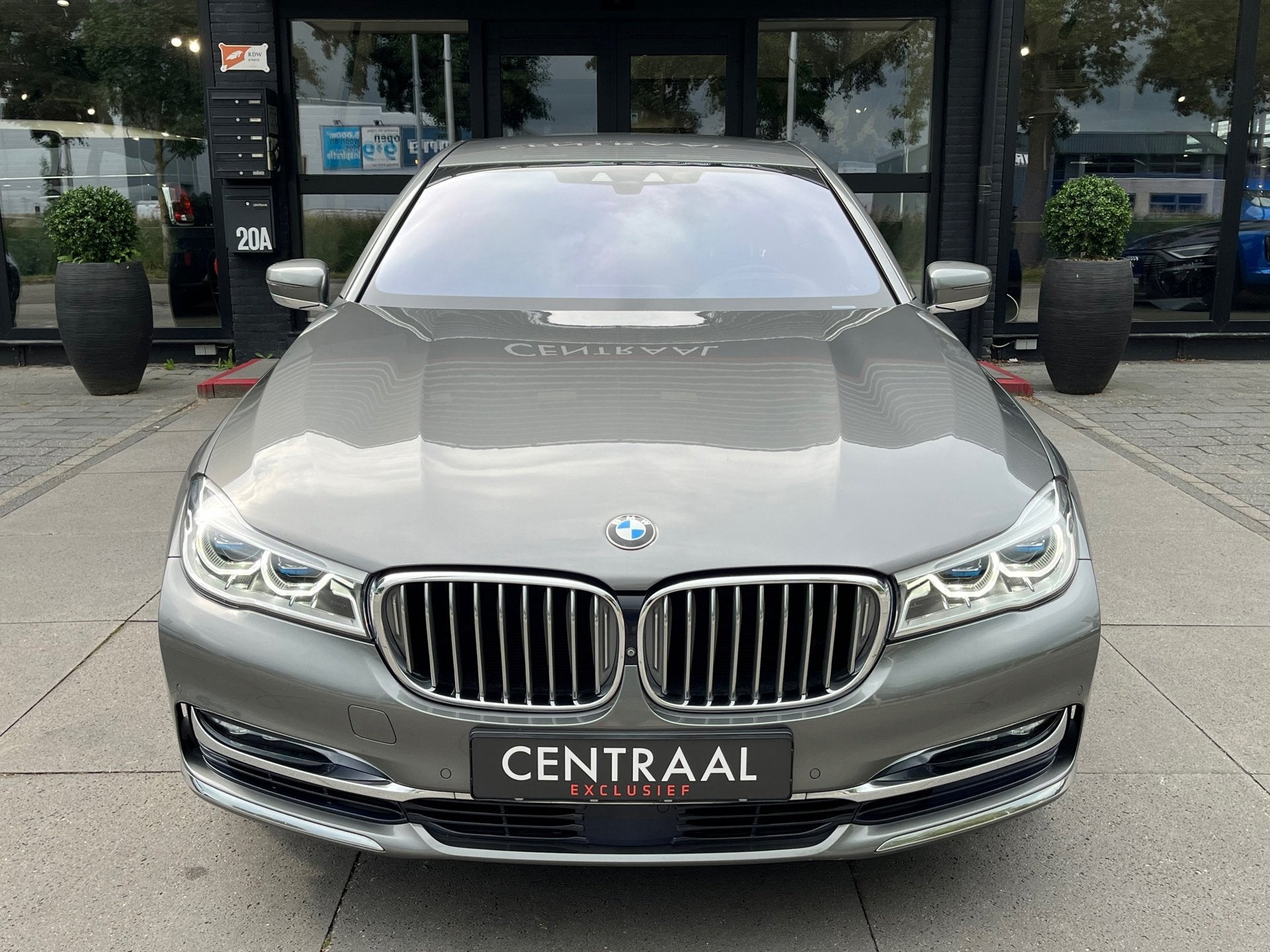 BMW 7-serie 750i xDrive Individual 450PK|Harman/Kardon|Massa, Automaat, Dealer onderhouden, Gebruikt, 4395 cc