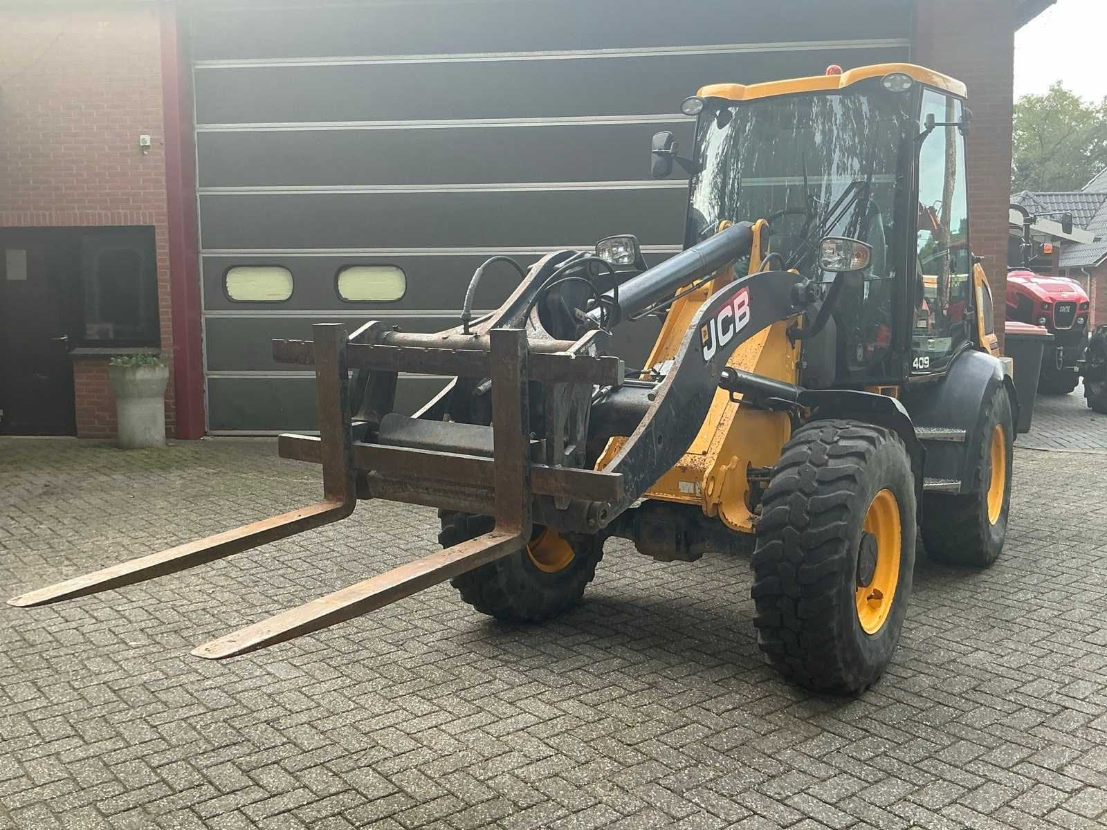 2016 JCB 409 T4 Shovel, Wiellader of Shovel