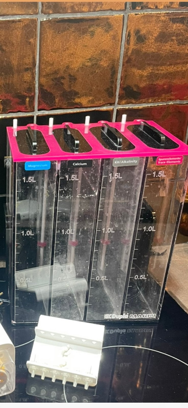 Doseercontainer, Ophalen of Verzenden, Zo goed als nieuw, Leeg aquarium
