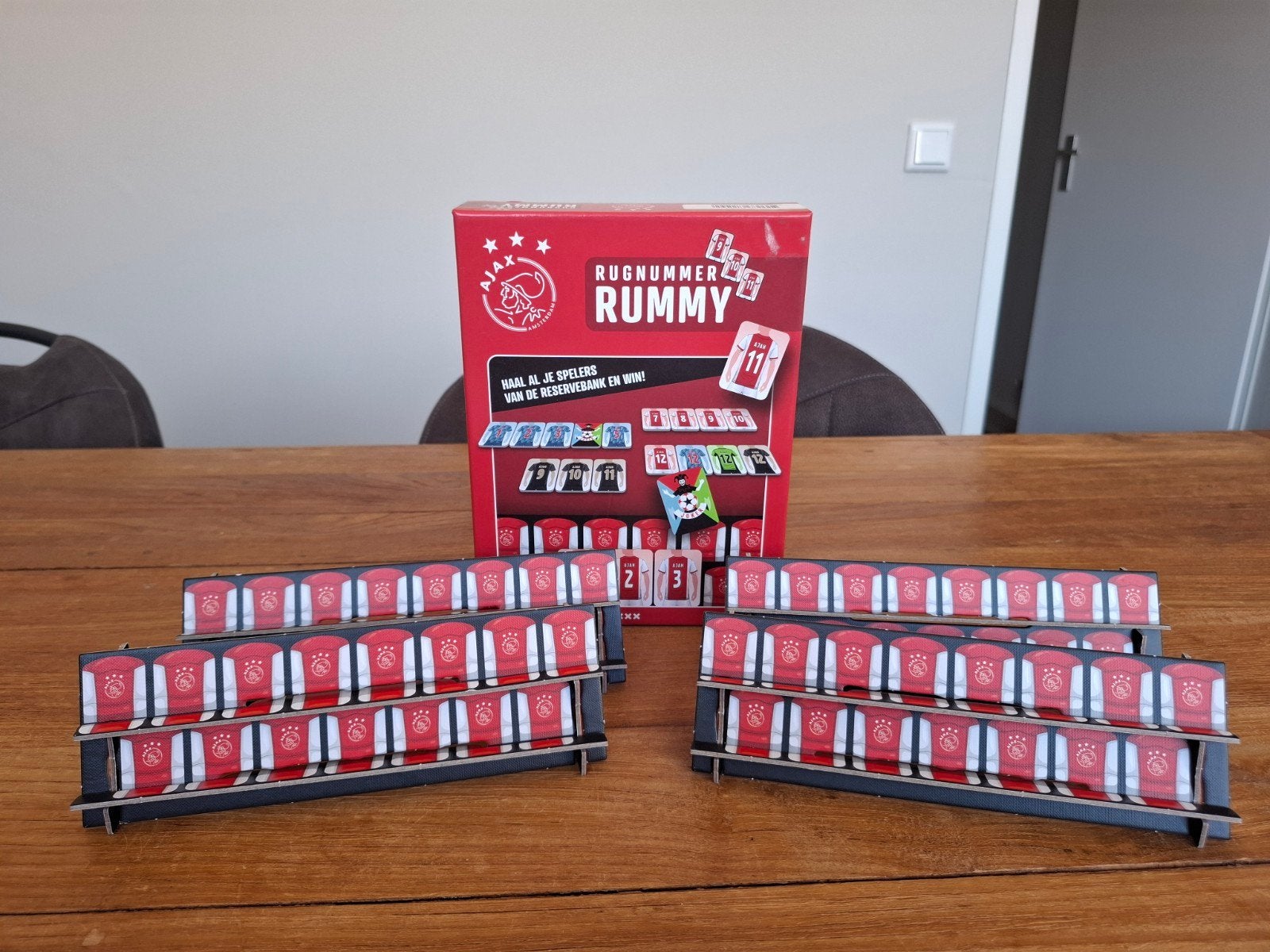 Ajax Rugnummer Rummy - Het Rummikub spel voor Ajax fans, Drie of vier spelers, Ophalen of Verzenden, Gebruikt, Jumbo