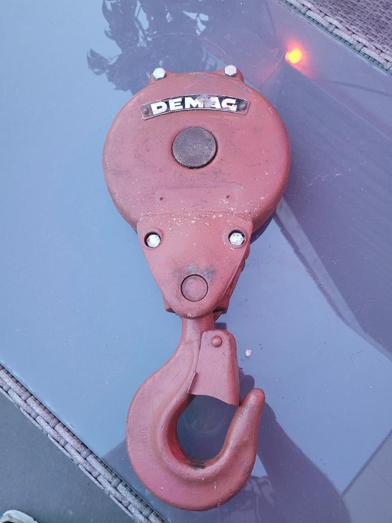 Demag katrolblok met wartelhaak, Ophalen of Verzenden