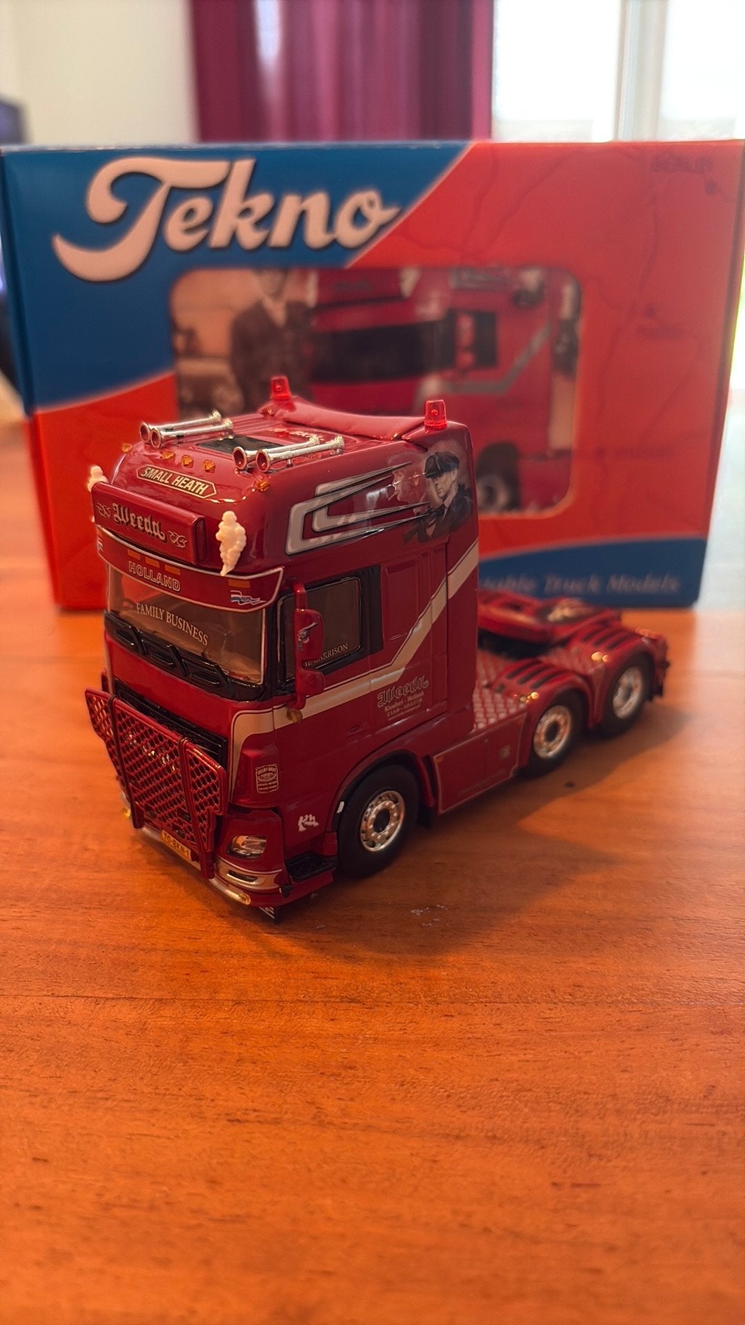 Weeda Peaky Blinders, Hobby en Vrije tijd, Modelauto's | 1:50, Ophalen of Verzenden, Zo goed als nieuw, Bus of Vrachtwagen, Tekno