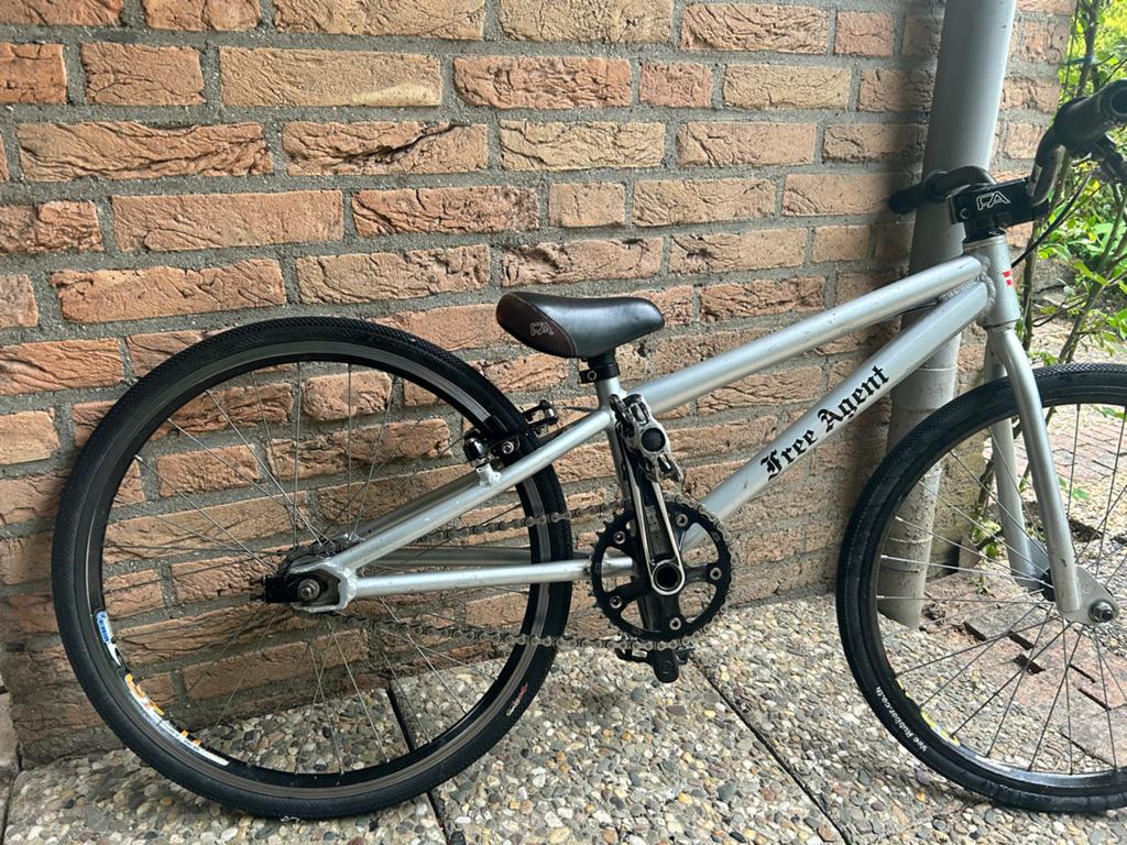 Free Agent BMX Racefiets - Maat: mini, Zilver, Goede Staat, Staal, Velgrem, V-brakes, Ophalen of Verzenden