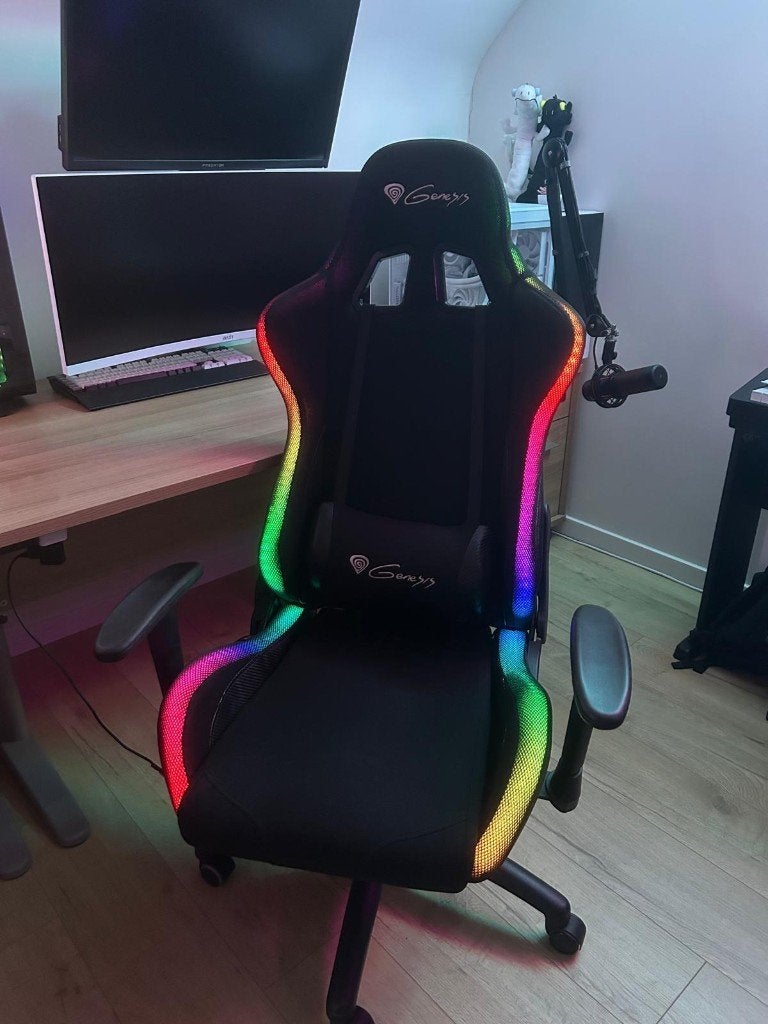 Genesis Trit 400 RGB Gaming Stoel, Huis en Inrichting, Ophalen, Gebruikt, Zwart, Gaming bureaustoel