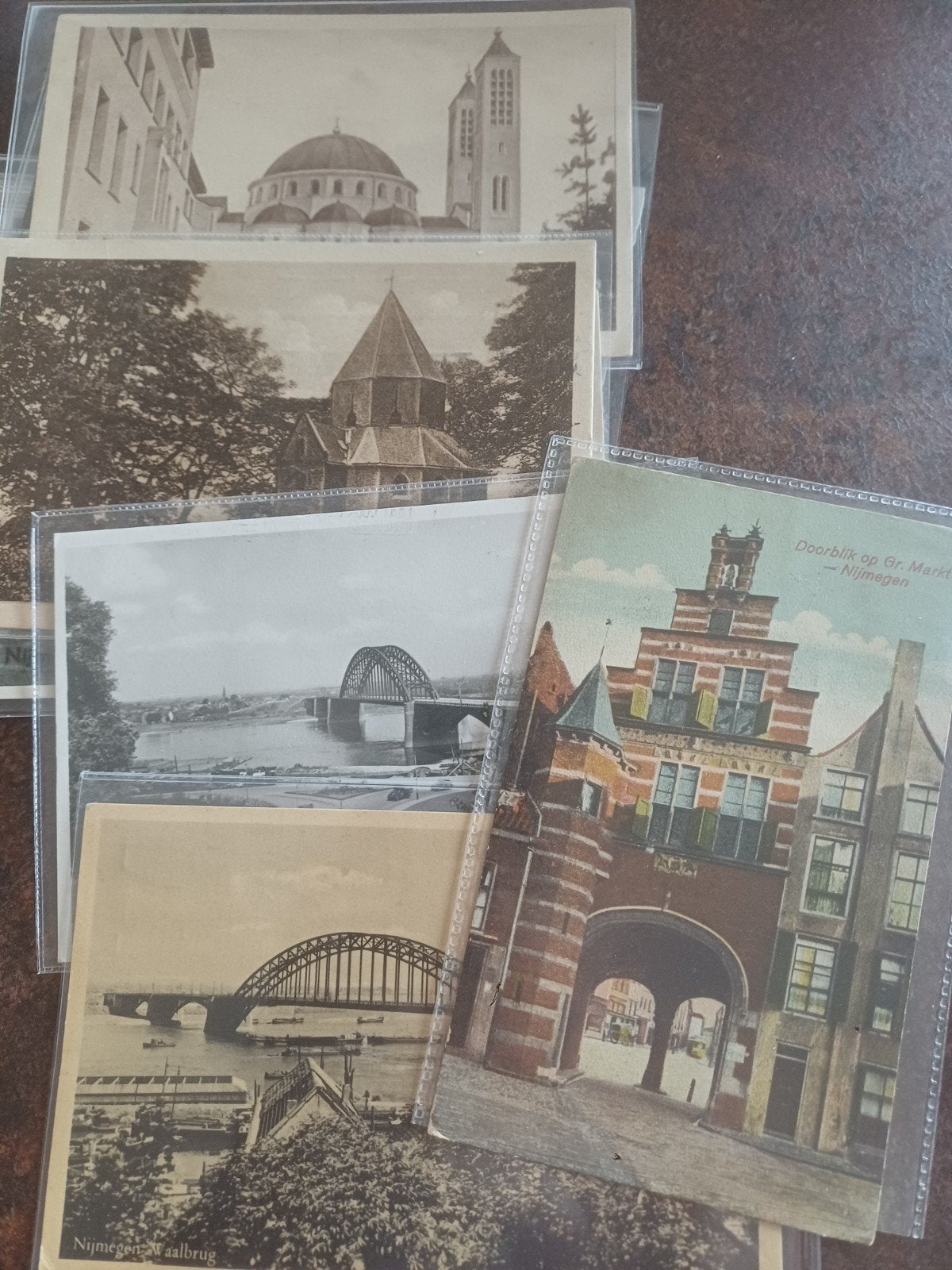 12 Oude Ansichtkaarten Nijmegen - Diverse Zichten, Verzamelen, Ophalen of Verzenden, Gelopen, Gelderland