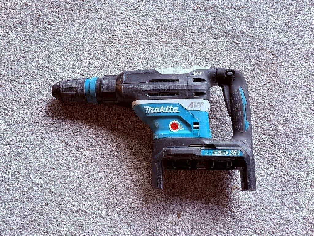 Makita DHR400 36V 2x18V SDS-Max Combihamer, 600 watt of meer, Boor- en/of Breekhamer, Ophalen of Verzenden, Zo goed als nieuw