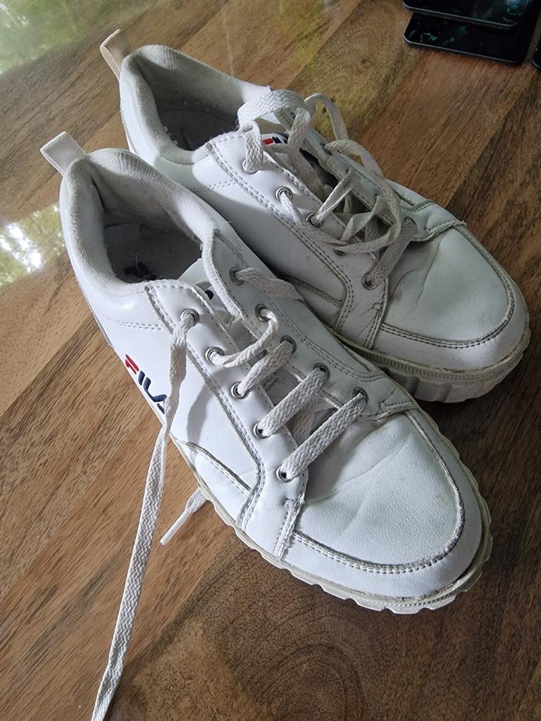 Witte Fila sneakers, maat 39, Wit, Ophalen of Verzenden, Sneakers of Gympen, Fila
