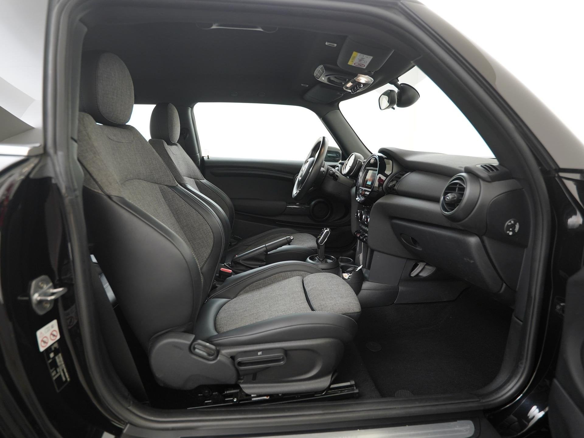 MINI Cooper 1.5 Automaat Chili | Sport Stuur/stoelen | Zonda, 12 maanden, Gebruikt, Euro 6, 4 stoelen