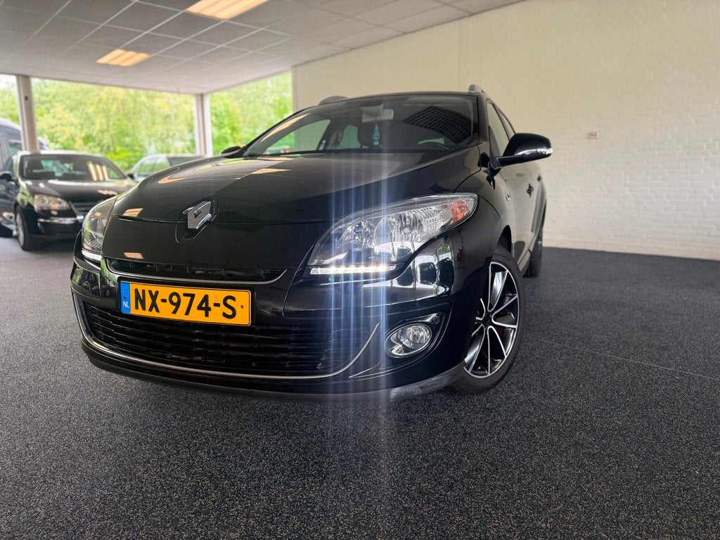 Renault Mégane Estate 1.4 TCe Bose | Nieuwe APK | Navi | PD, Auto's, Renault, Voorwielaandrijving, Euro 5, Gebruikt, 4 cilinders